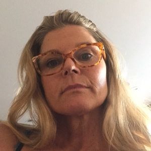 Meet your Posher, Kelli